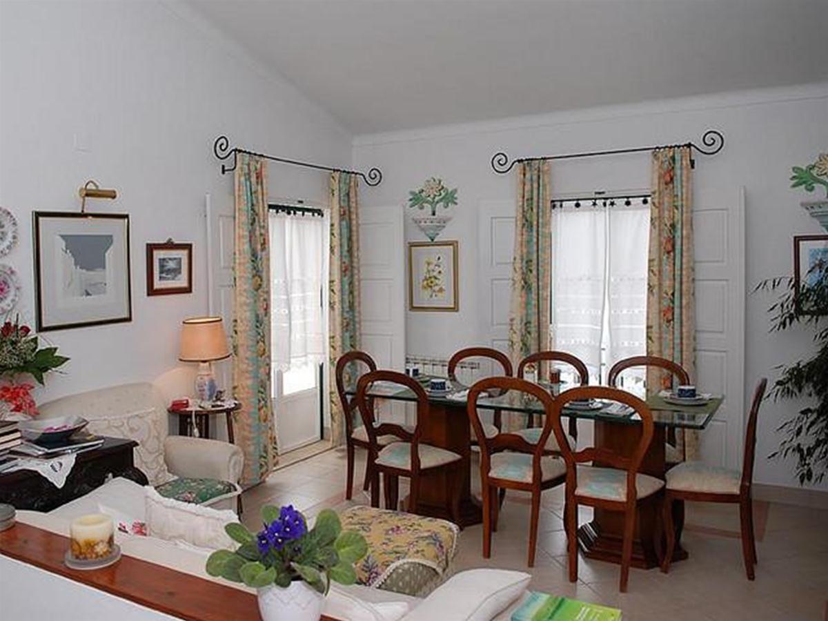 Casa do Adro