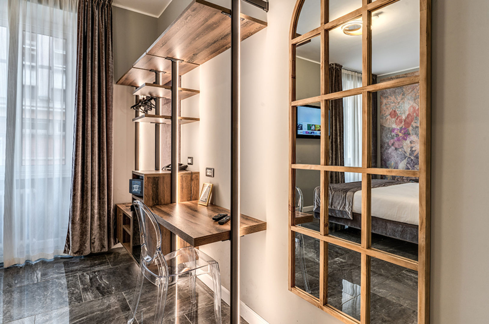 Apollo Boutique Hotel