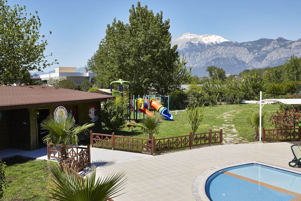 Zeyda Kemer Hotel