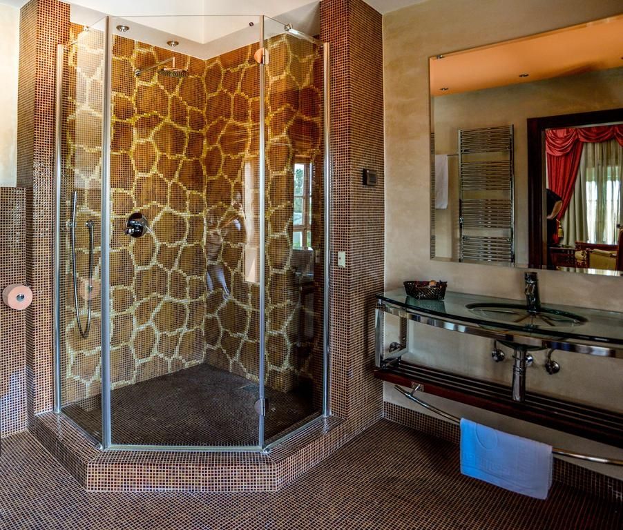Allure Caramel Hotel