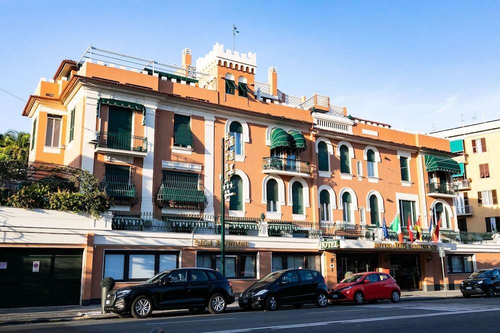 Rex Hotel Residence