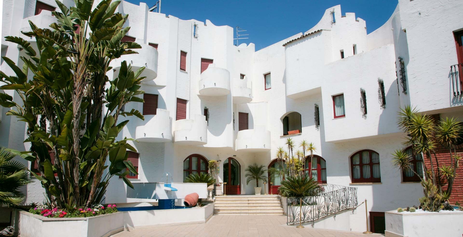 Assinos Palace