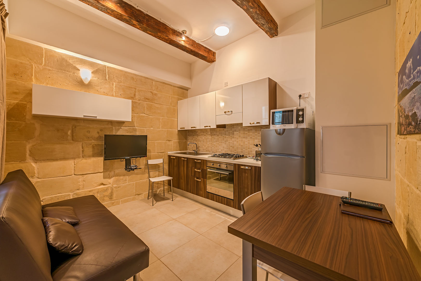 Tritoni Harbour Suites