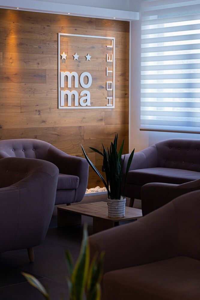 Moma Hotel