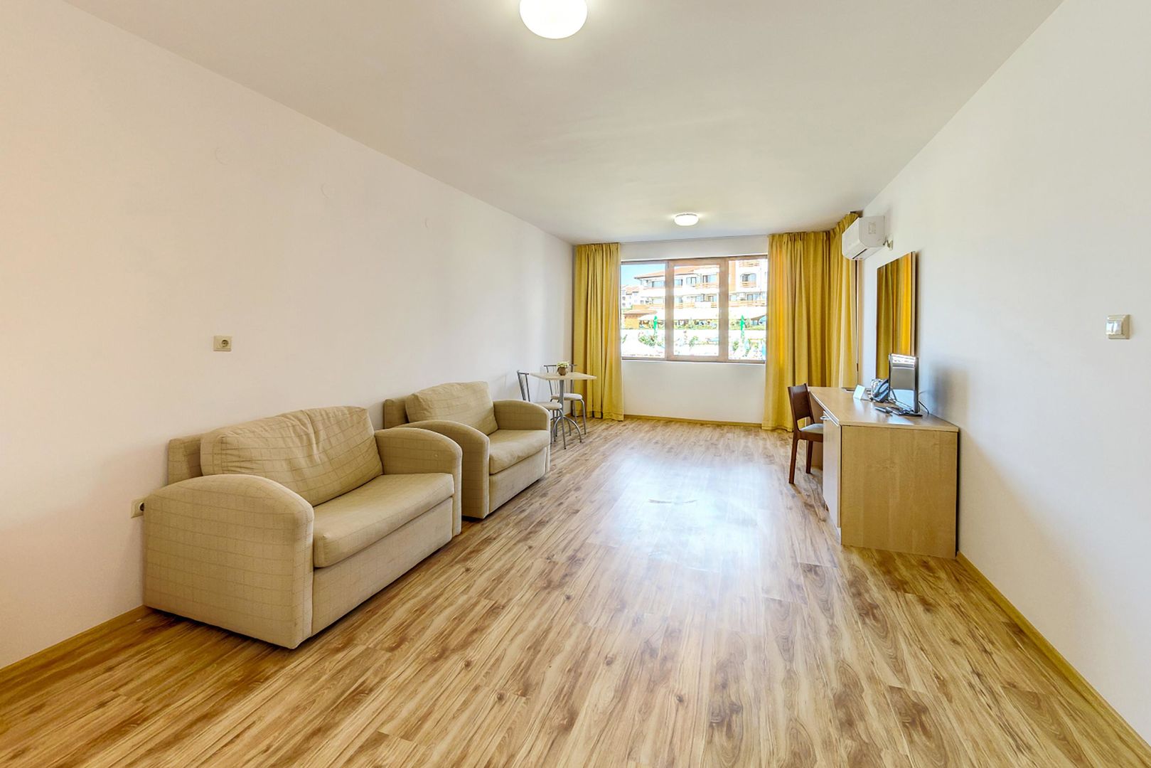 Gardenia Hills Hotel