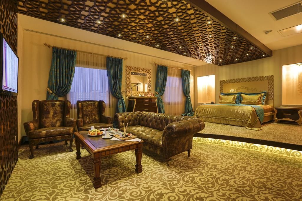 Teymur Continental Hotel & Convention Center
