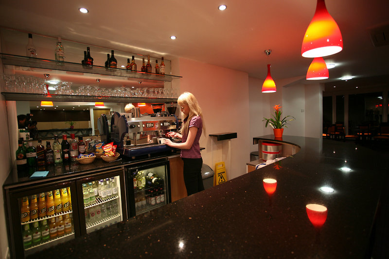 The Luton Hotel