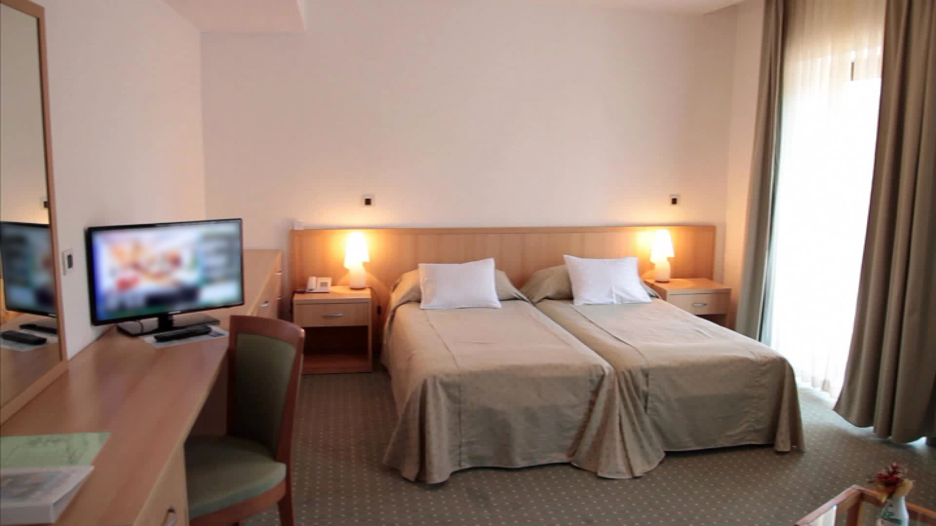 Hotel Flores