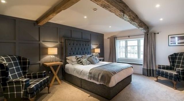 Assheton Arms