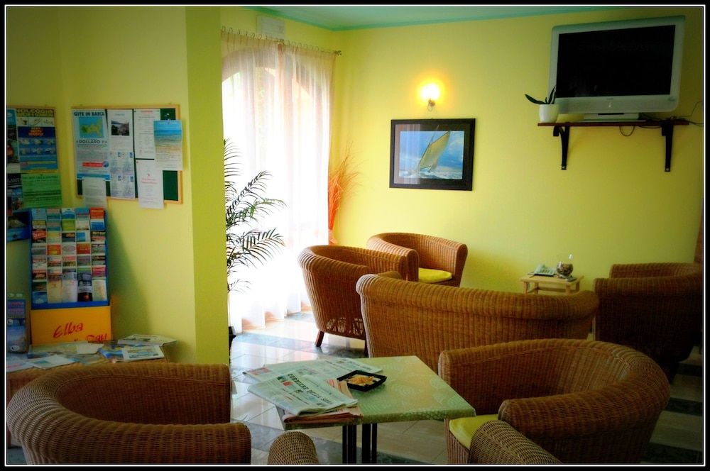 Mistral Hotel