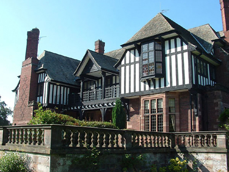 Inglewood Manor