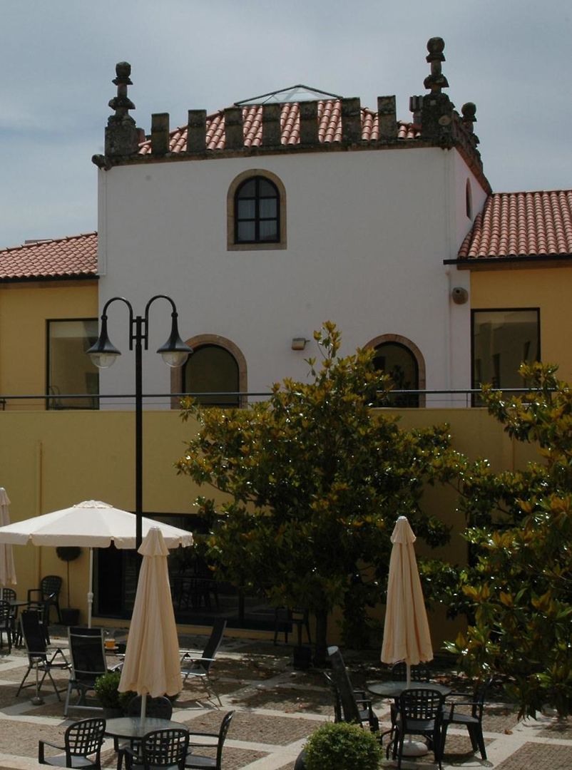 Solar dos Canavarros
