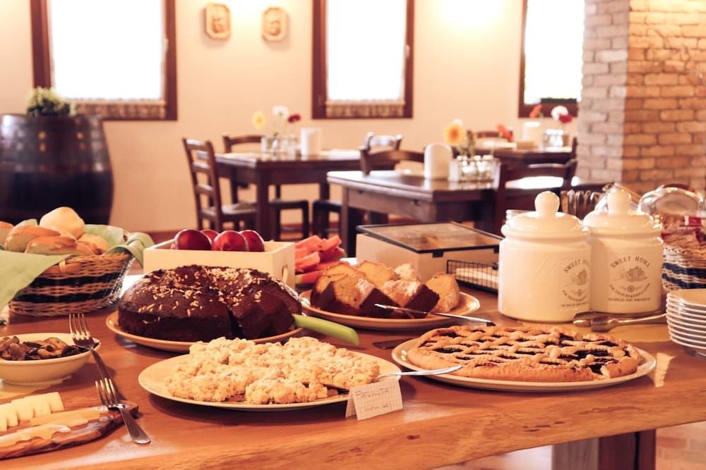 Agriturismo Le Cipressine Bed and Breakfast