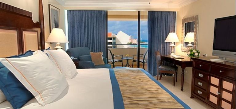 Barcelo Aruba