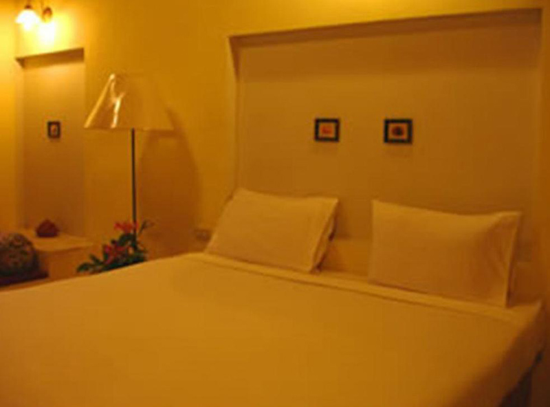 Haad Piti Resort