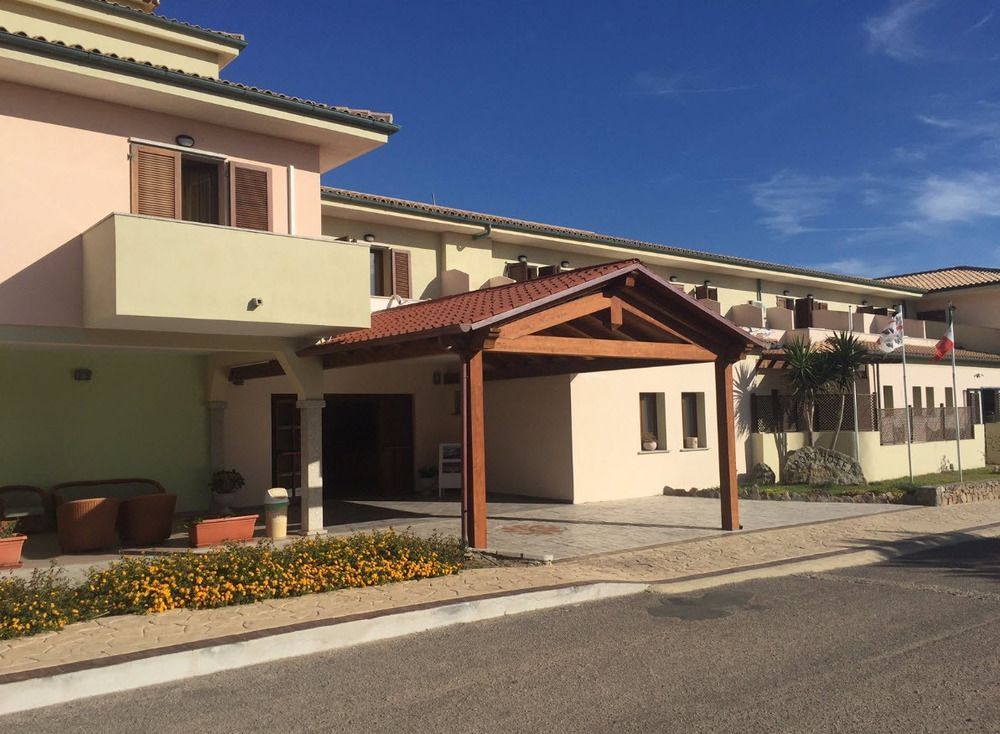 Mimosa Beach Village