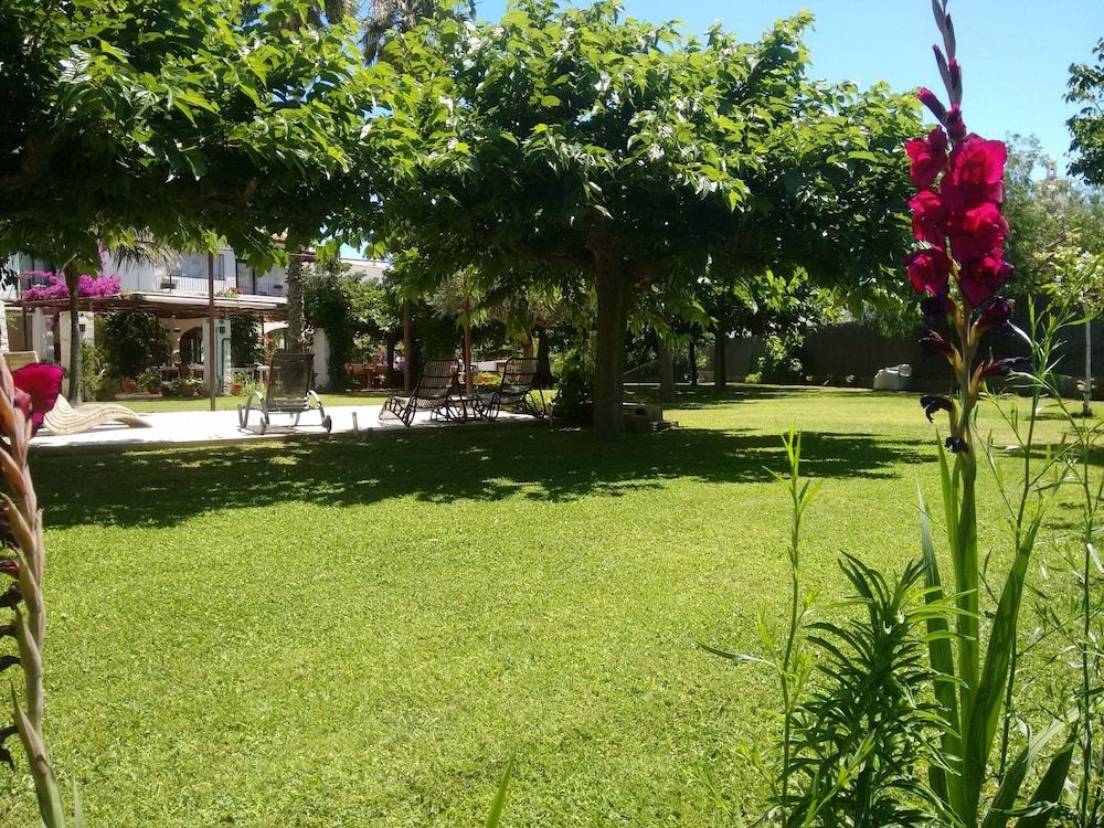 Horta d'en Rahola Hotel