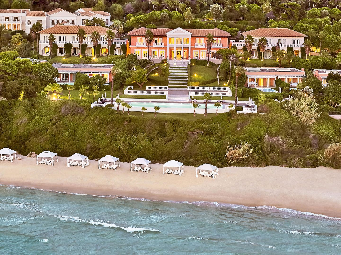 Mandola Rosa, A Resort to Live