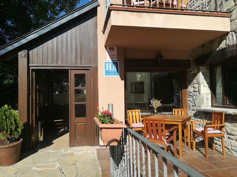 Aparthotel Sarrato