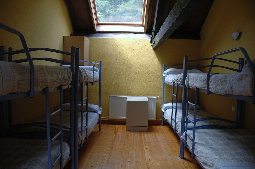 Albergue Juvenil de Bustiello