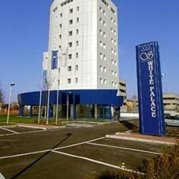 White Palace Hotel & Residence