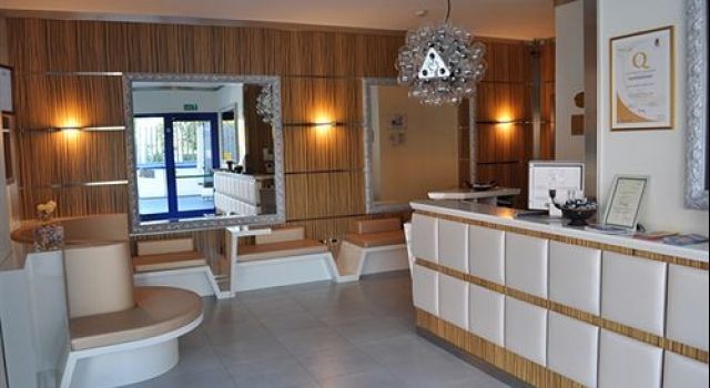 White Palace Hotel & Residence