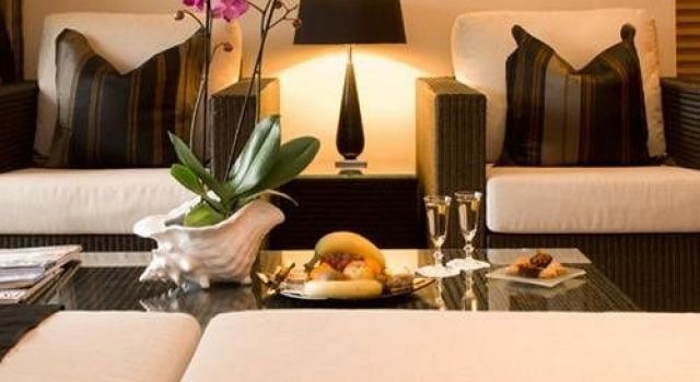 Plantation House Hotel & Restaurant