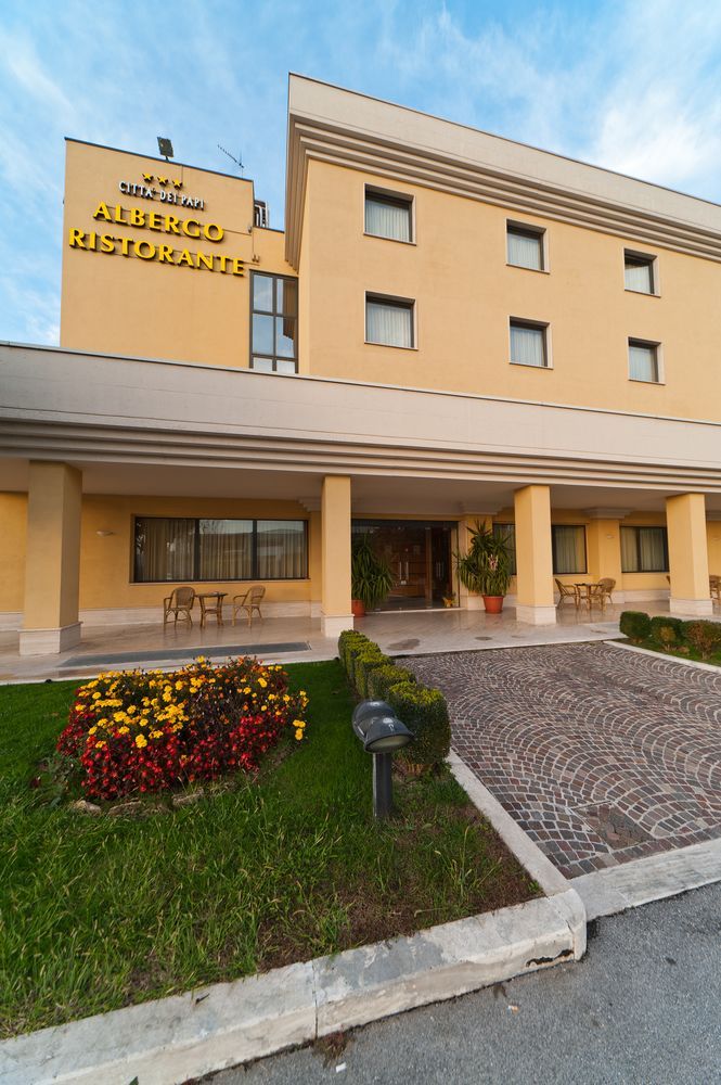 Albergo Ristorante CITTA' DEI PAPI