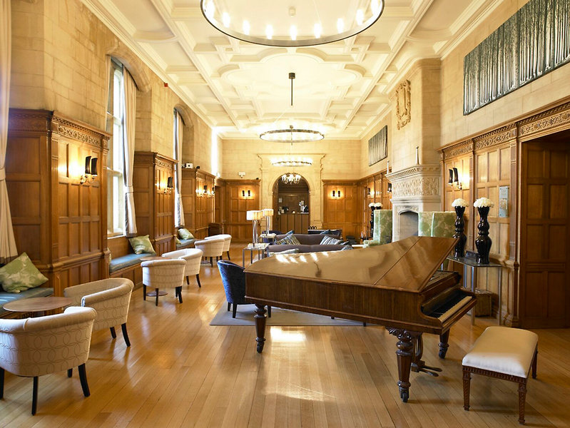 Eynsham Hall