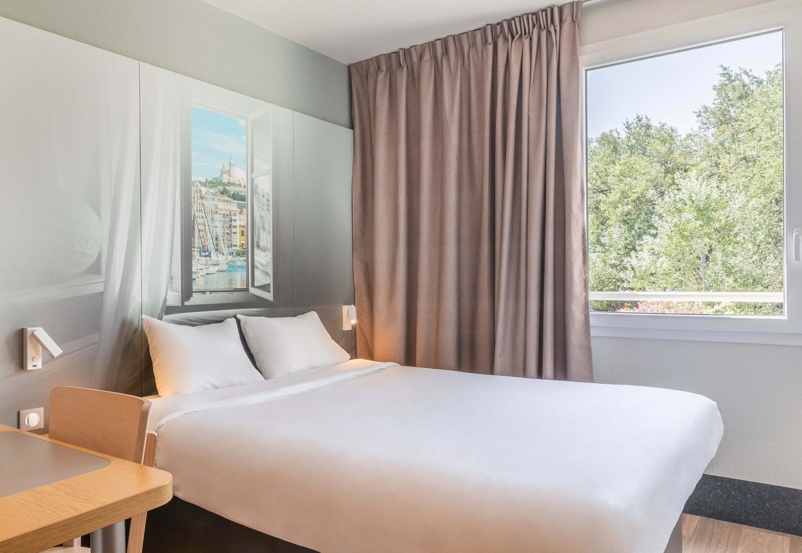 B&B HOTEL Marseille Aéroport Saint-Victoret