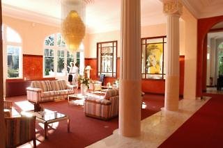 Golf Hotel