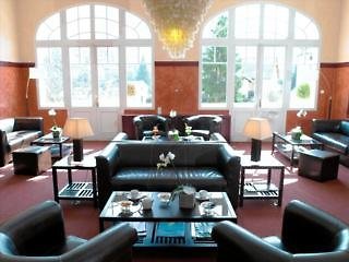 Golf Hotel