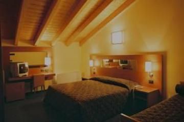 Hotel City