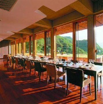 Commune by the Great Wall