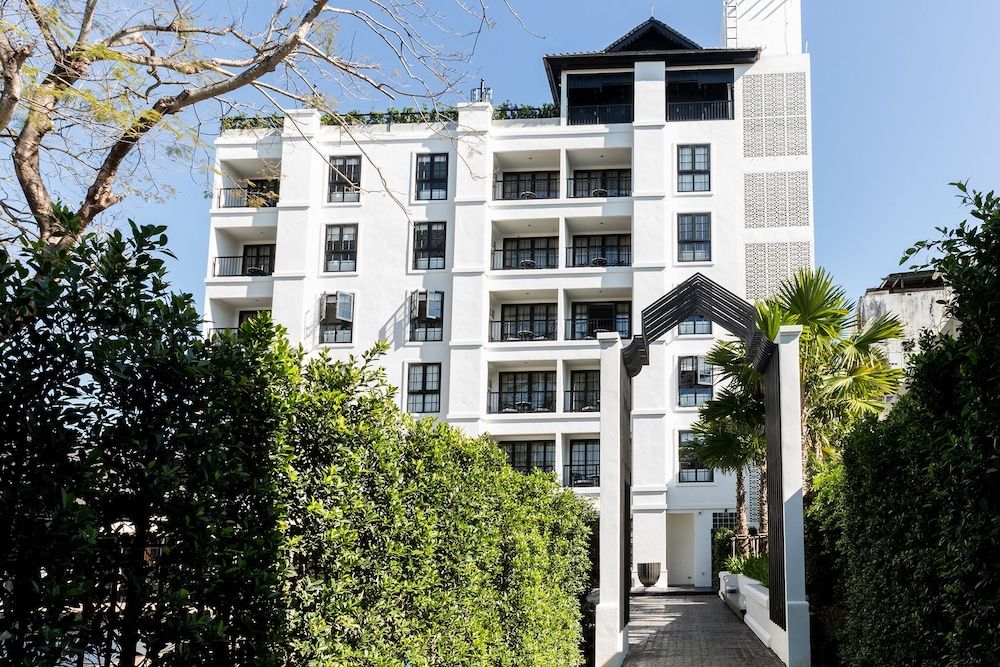 Mora Boutique Hotel