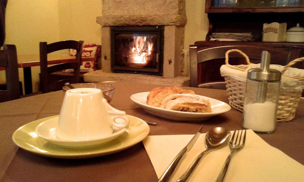 Malga Zebari Country House