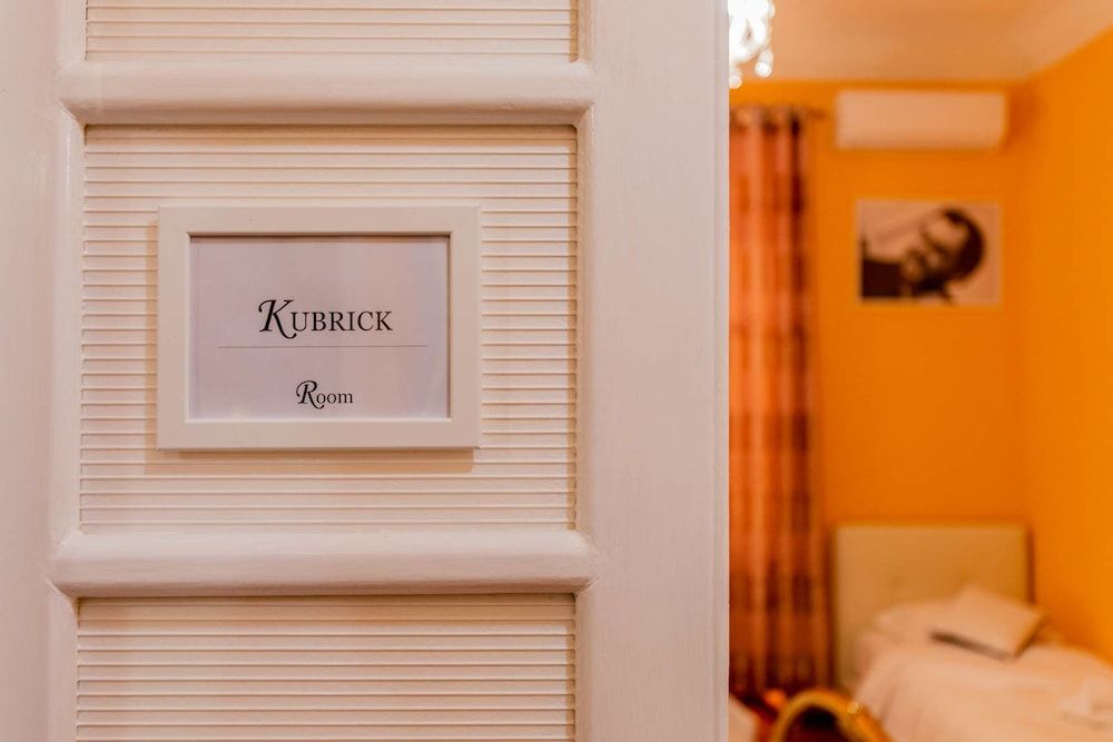 Flower Guesthouse