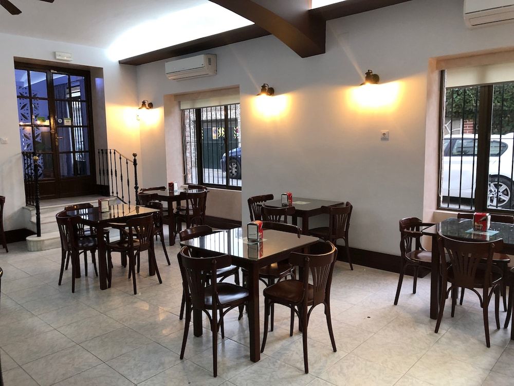 Barbate Hostal