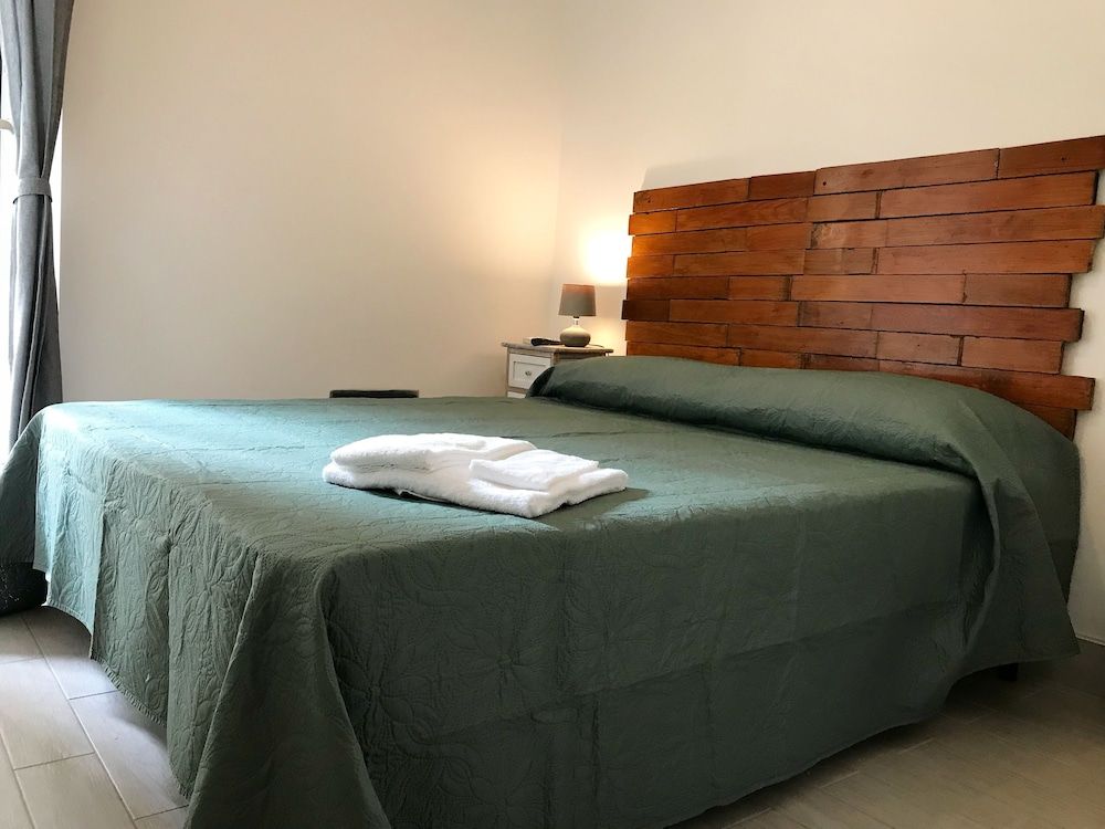 Dea Flora B&B
