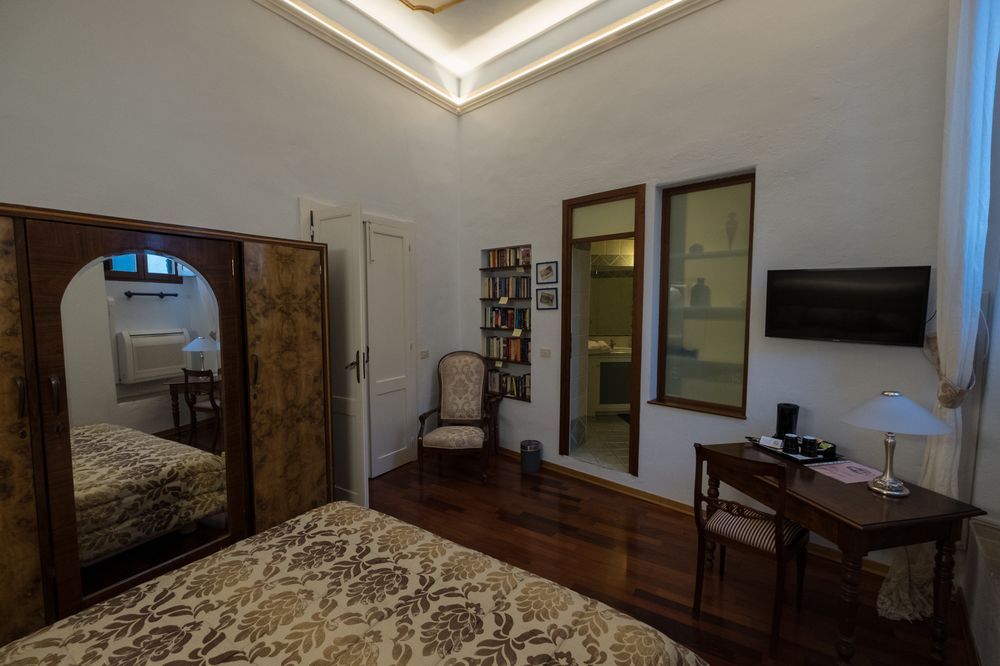 Eleonora Room & Breakfast