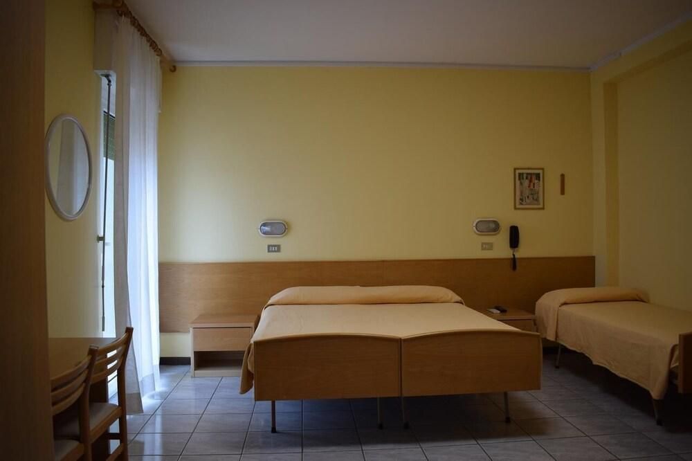 Hotel Martinez