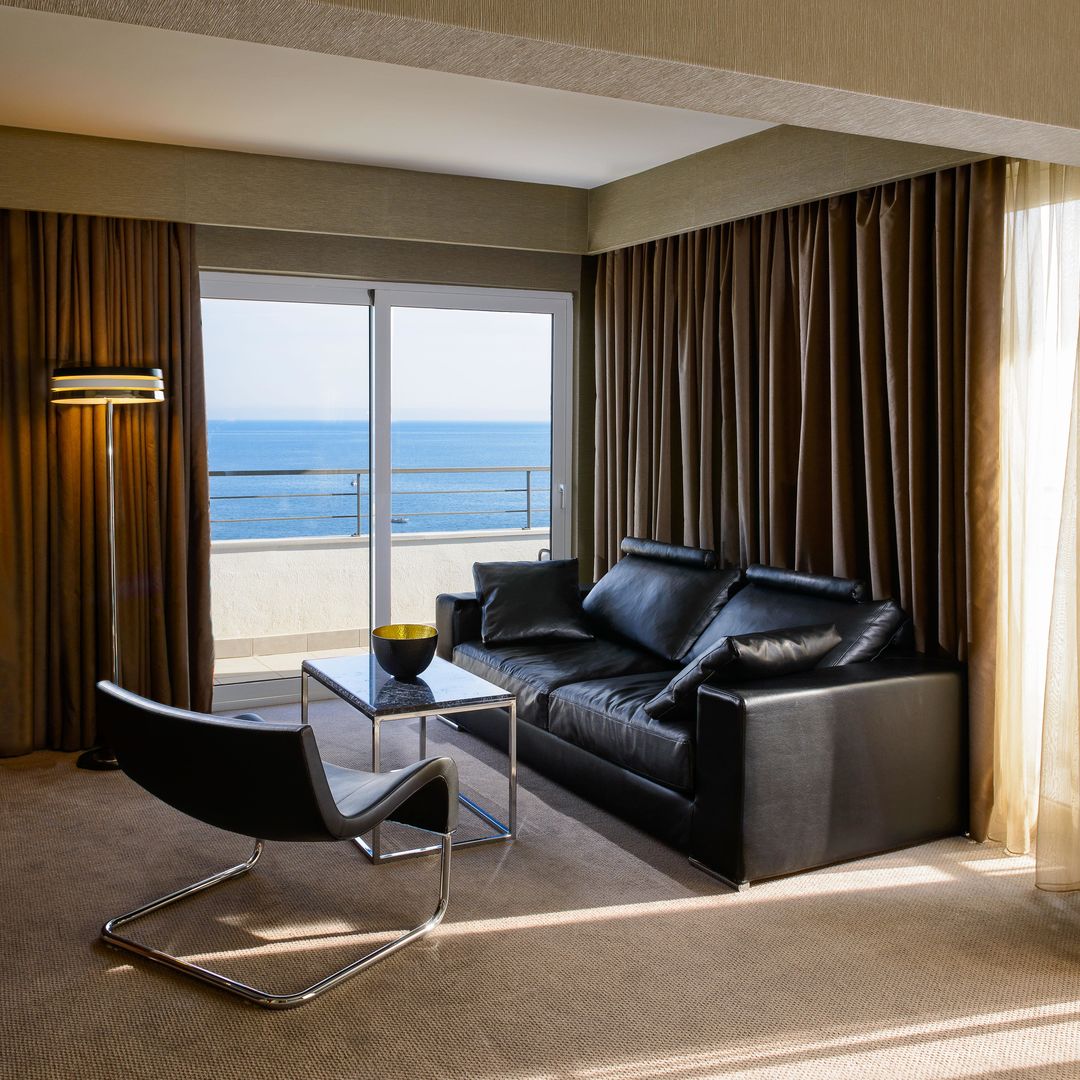 Lucy Hotel