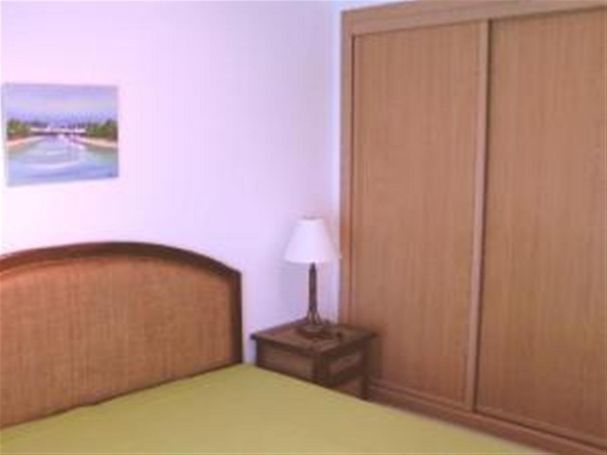 Riviera Flat