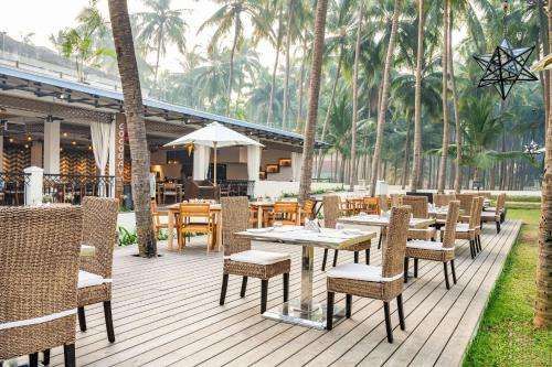 Silver Waves Resort & Spa Daman A Member Of Radisson Individuals