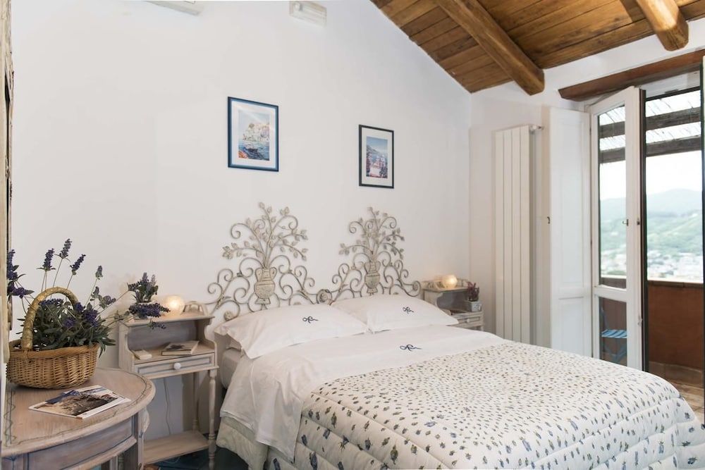 Gattacicova Bed and Breakfast