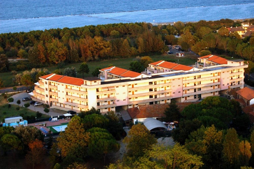 Costa Paradiso