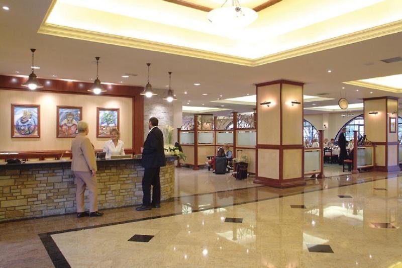 Navarria Hotel