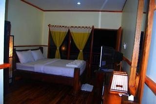 Phuttachot Resort Phi Phi
