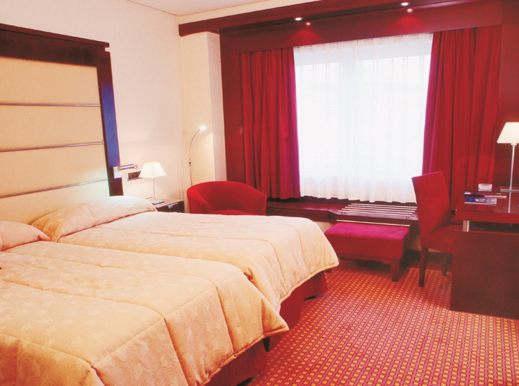 Hotel Andalucia Center