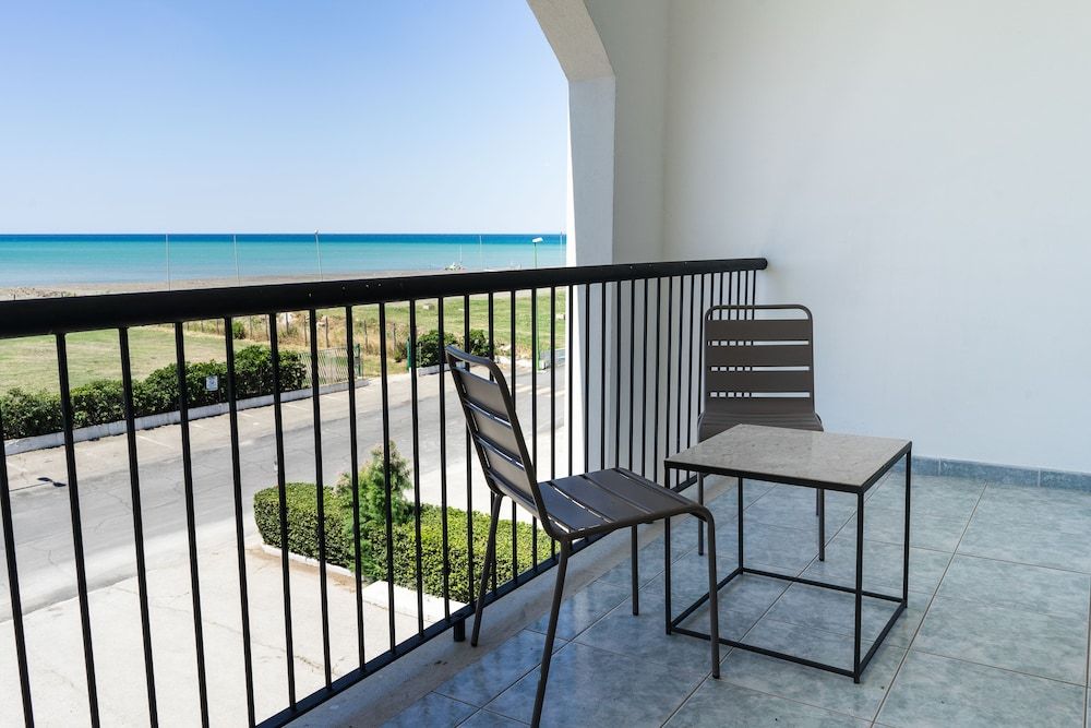 Civico Zero Resort